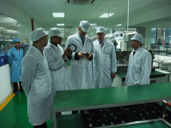 歐司朗光電半導(dǎo)體公司全球CEO到訪我司